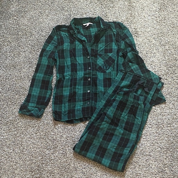 Victoria's Secret Other - VS Plaid Christmas Pajamas